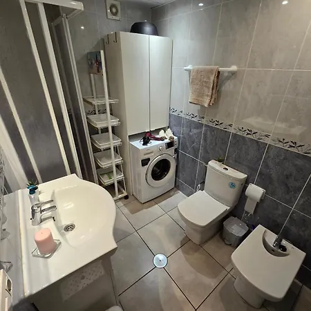 아파트 Casa Palmera 4 Only 150 Meters To Beach, Heated Pool, Wifi, Sat-tv, Terrace, Central Location, Washing Machine 플라야데라스아메리카스